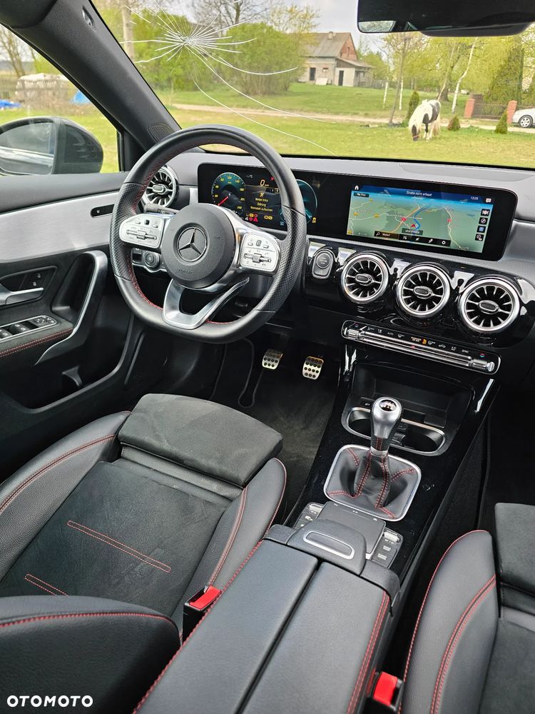 Mercedes-Benz Klasa A 180 d AMG Line - 18
