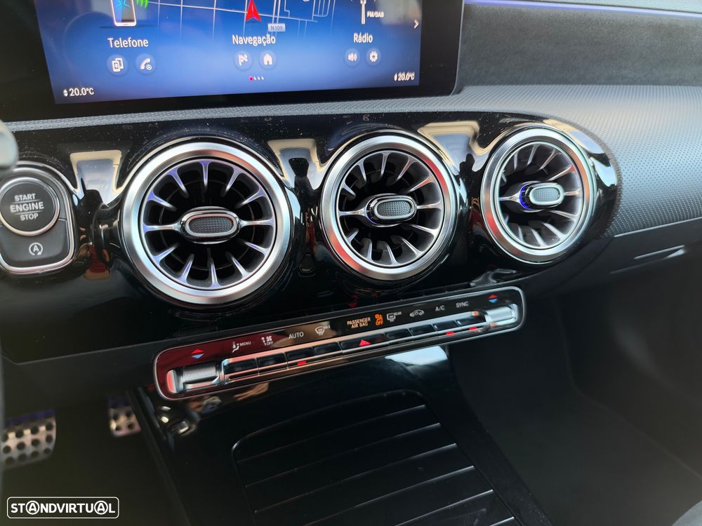 Mercedes-Benz A 180 7G-DCT AMG Line - 22
