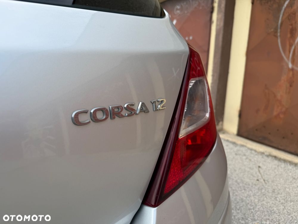 Opel Corsa 1.2 16V Enjoy - 21