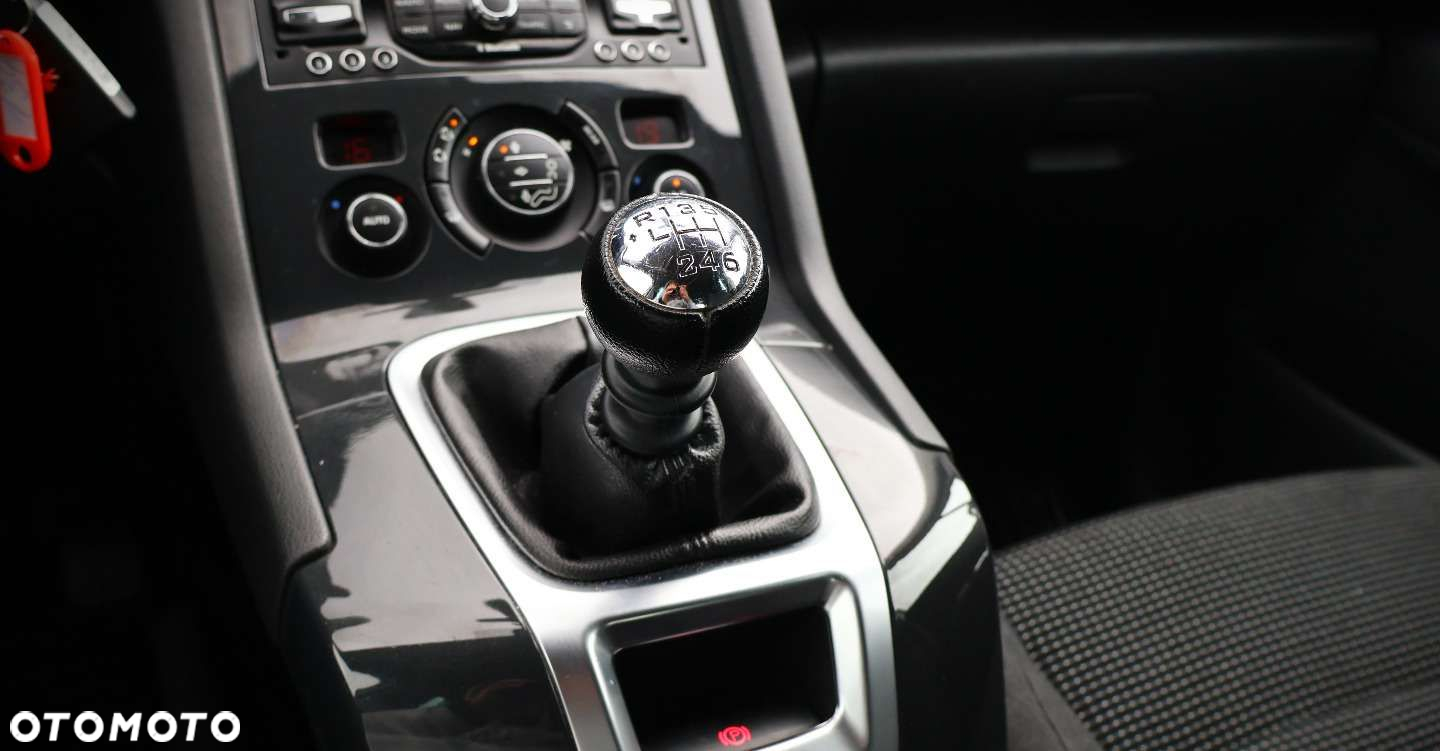 Peugeot 5008 - 27