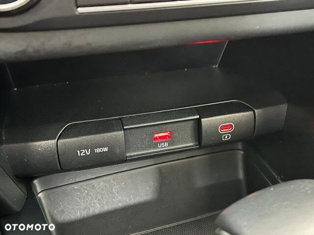 Kia Ceed 1.5 T-GDI M DCT - 30