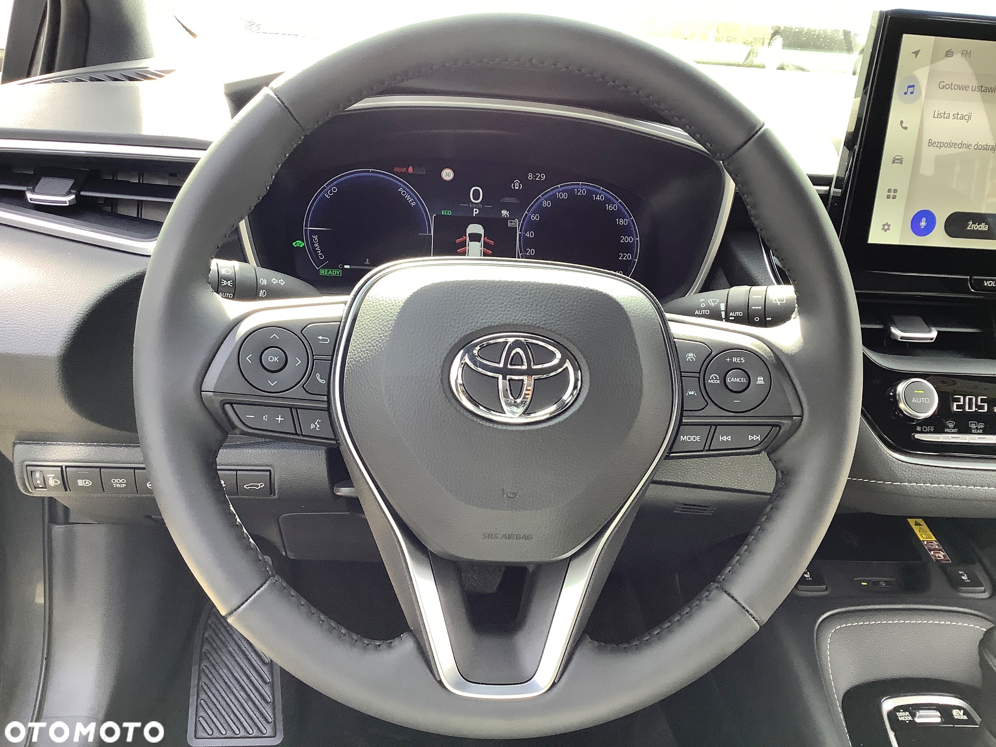 Toyota Corolla 1.8 Hybrid Style - 25