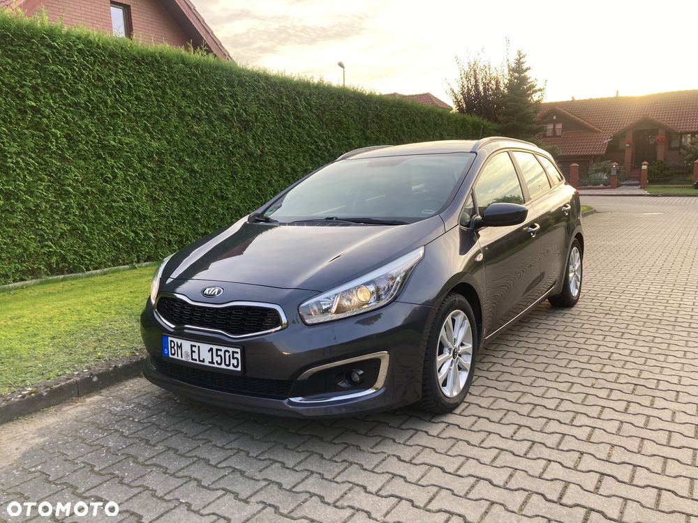 Kia Ceed 1.6 GDI L Business Line - 15