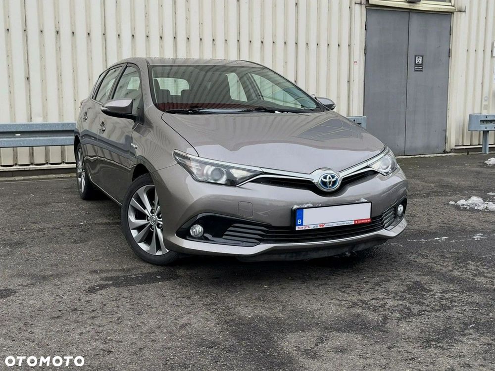 Toyota Auris - 4