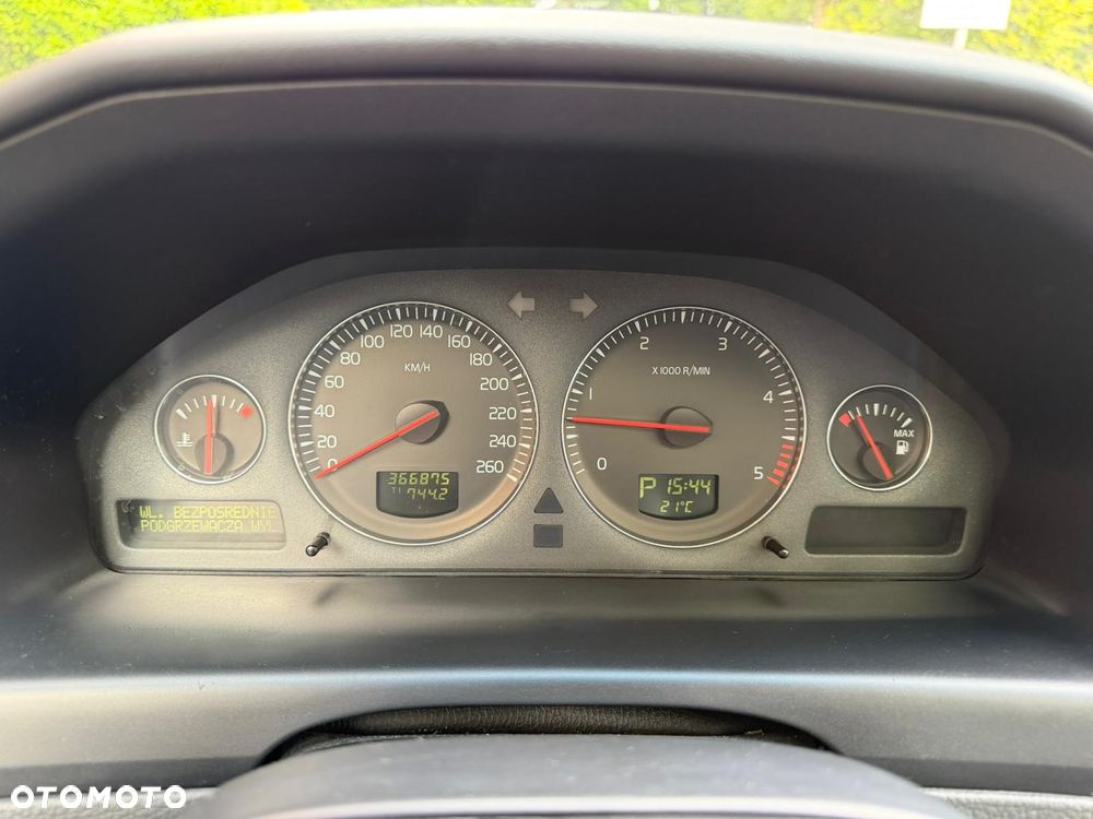 Volvo XC 70 - 13