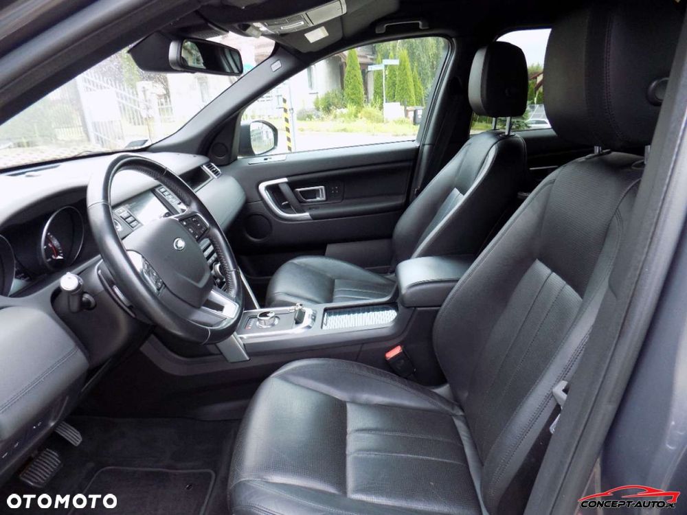 Land Rover Discovery Sport - 26