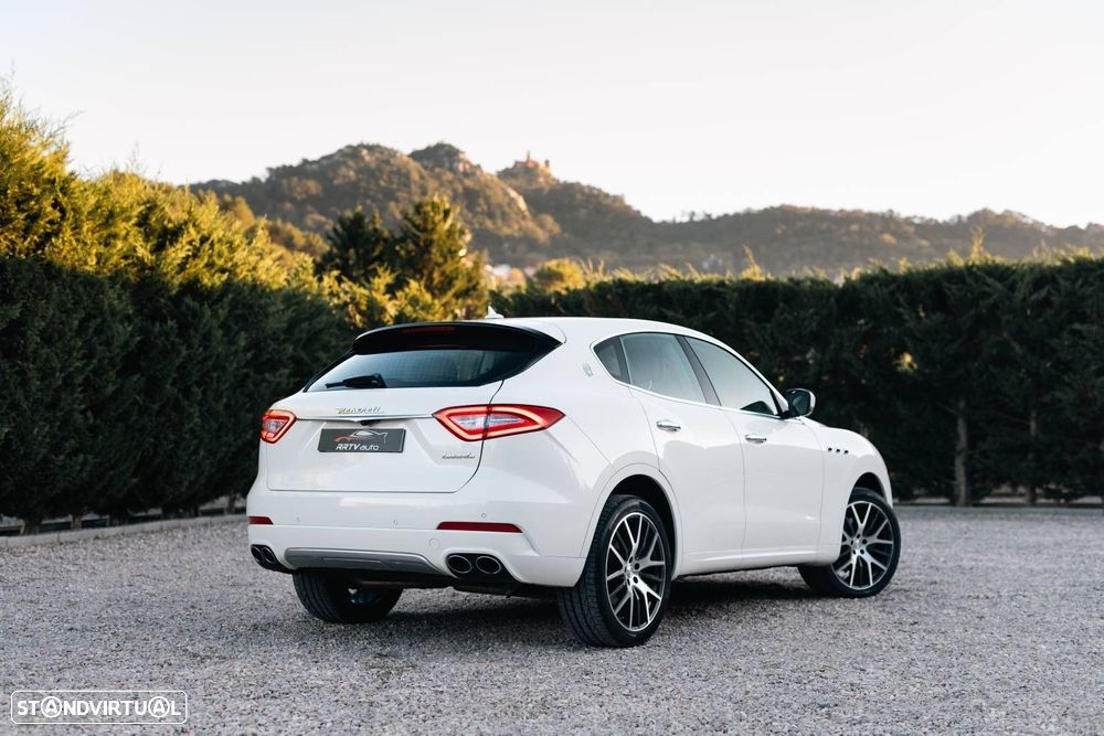 Maserati Levante Q4 GranSport - 13