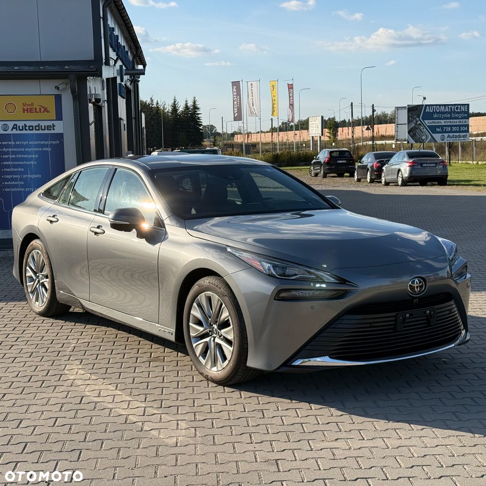 Toyota Mirai - 1