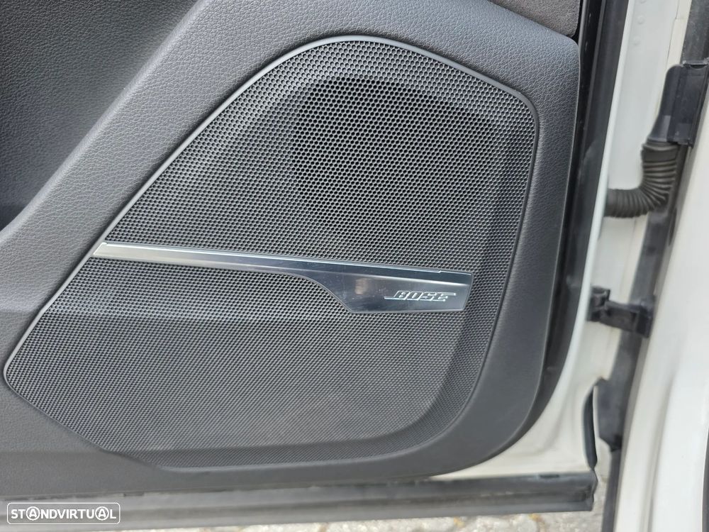 Audi Q7 3.0 TDI quattro S-line Tiptronic 7L - 29