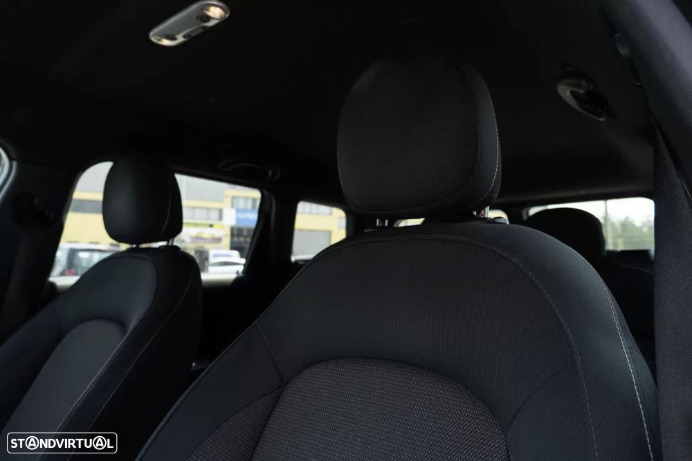 MINI Clubman One D Auto - 12