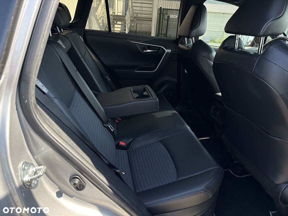 Toyota RAV4 2.5 Hybrid Selection 4x2 - 8