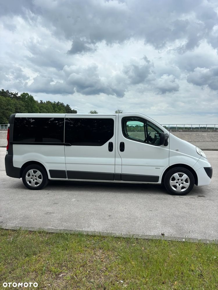 Opel Vivaro - 5