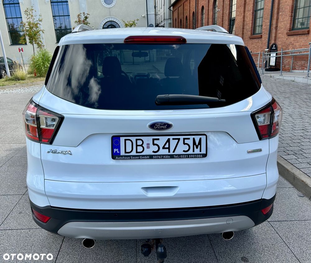 Ford Kuga - 8