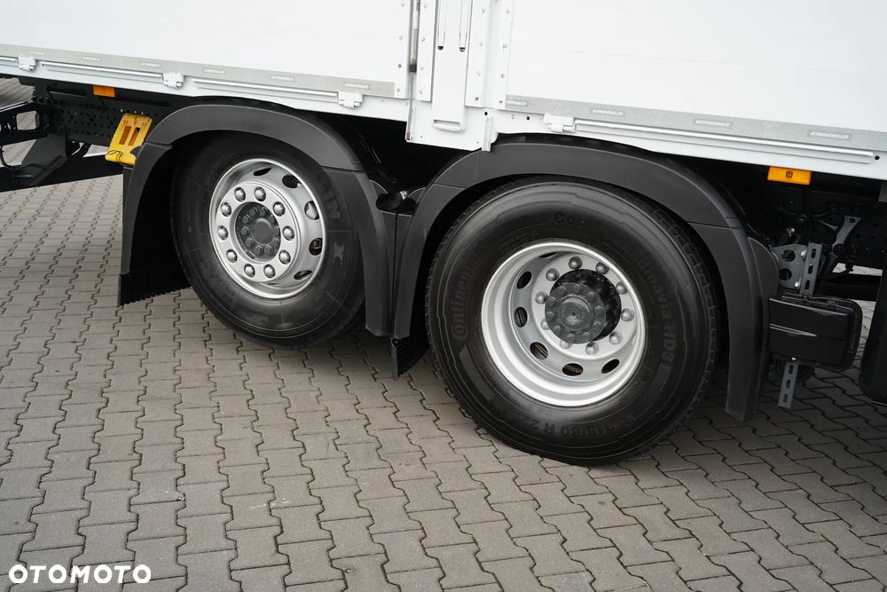 Mercedes-Benz ANTOS / 2536 / ACC / 6 X 2 / SKRZYNIOWY + HDS / PALFINGER PK 18002 / PILOT - 19