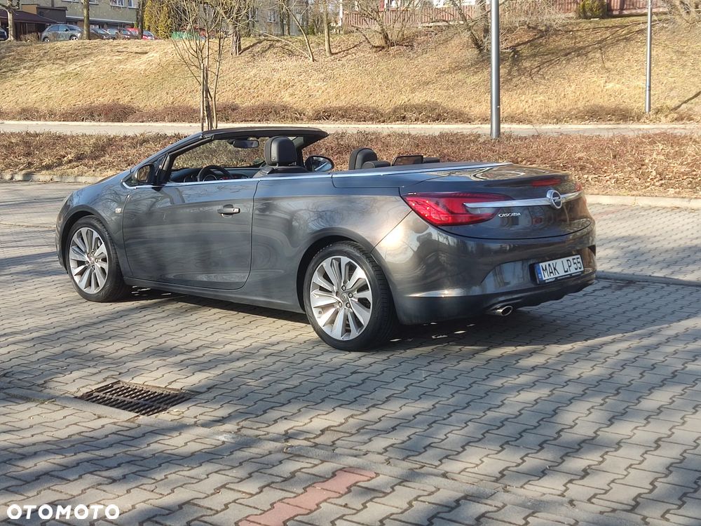 Opel Cascada - 18