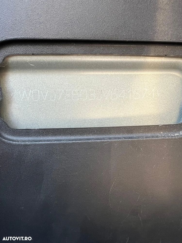 Opel Vivaro - 19