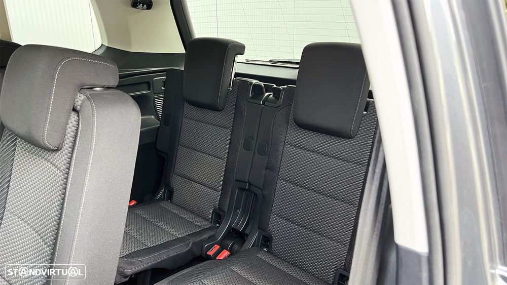 VW Touran 1.6 TDI Confortline DSG - 33
