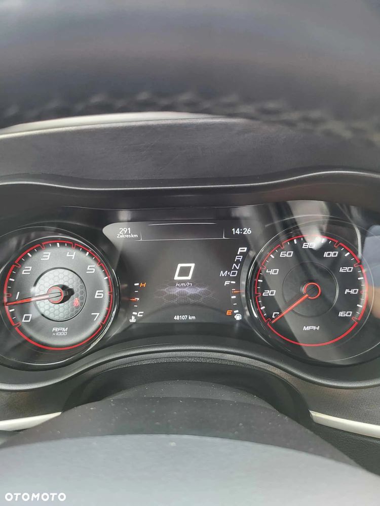 Dodge Charger 5.7 R/T - 10