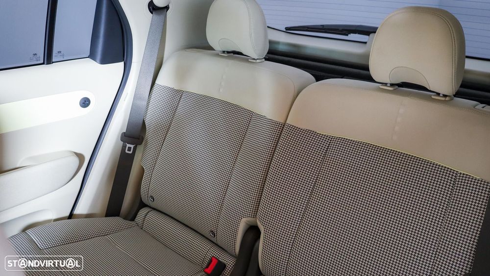 Hyundai Inster 49 kWh Style Plus - 7