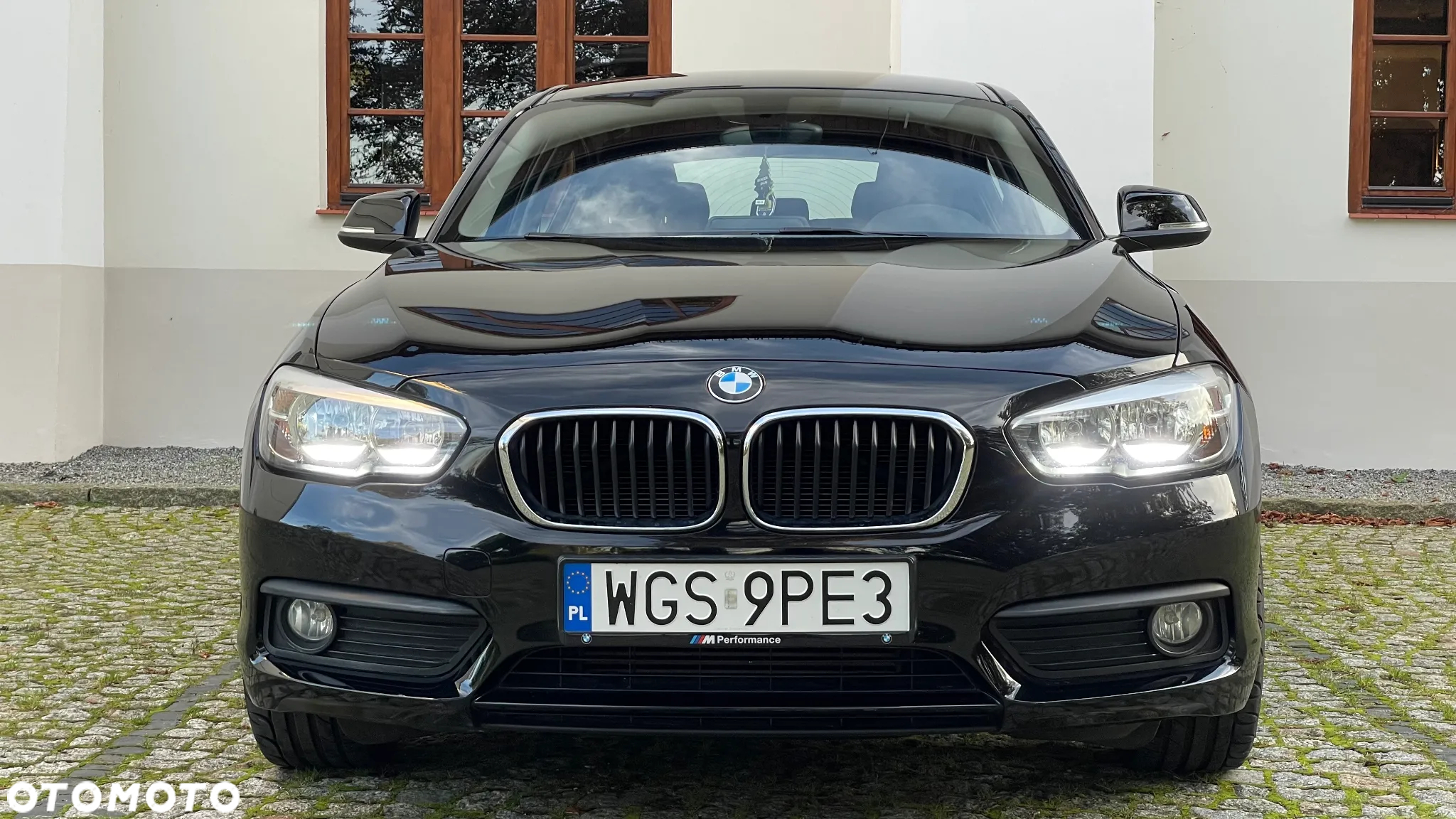 BMW Seria 1 116i - 8