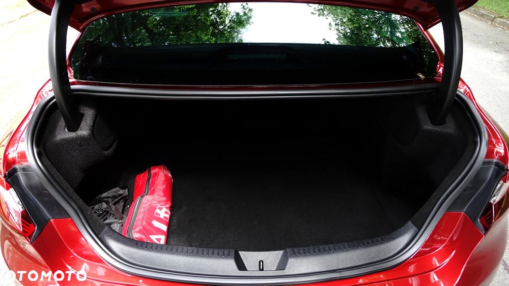 Renault Megane 1.3 TCe Intens EDC - 31
