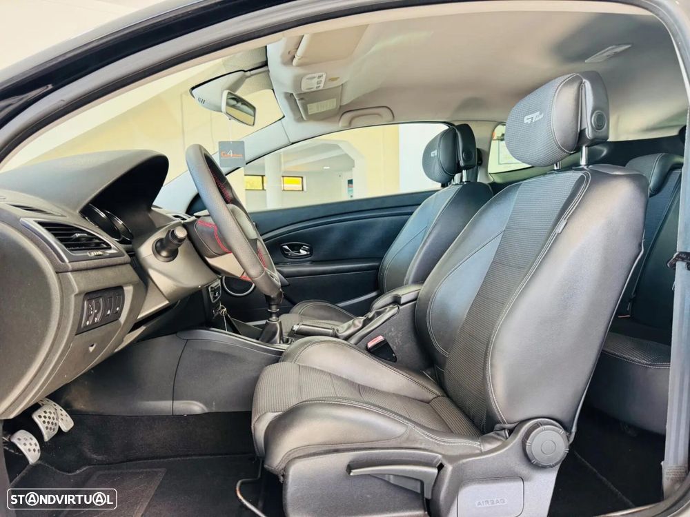 Renault Mégane Coupe 1.5 dCi GT Line - 17