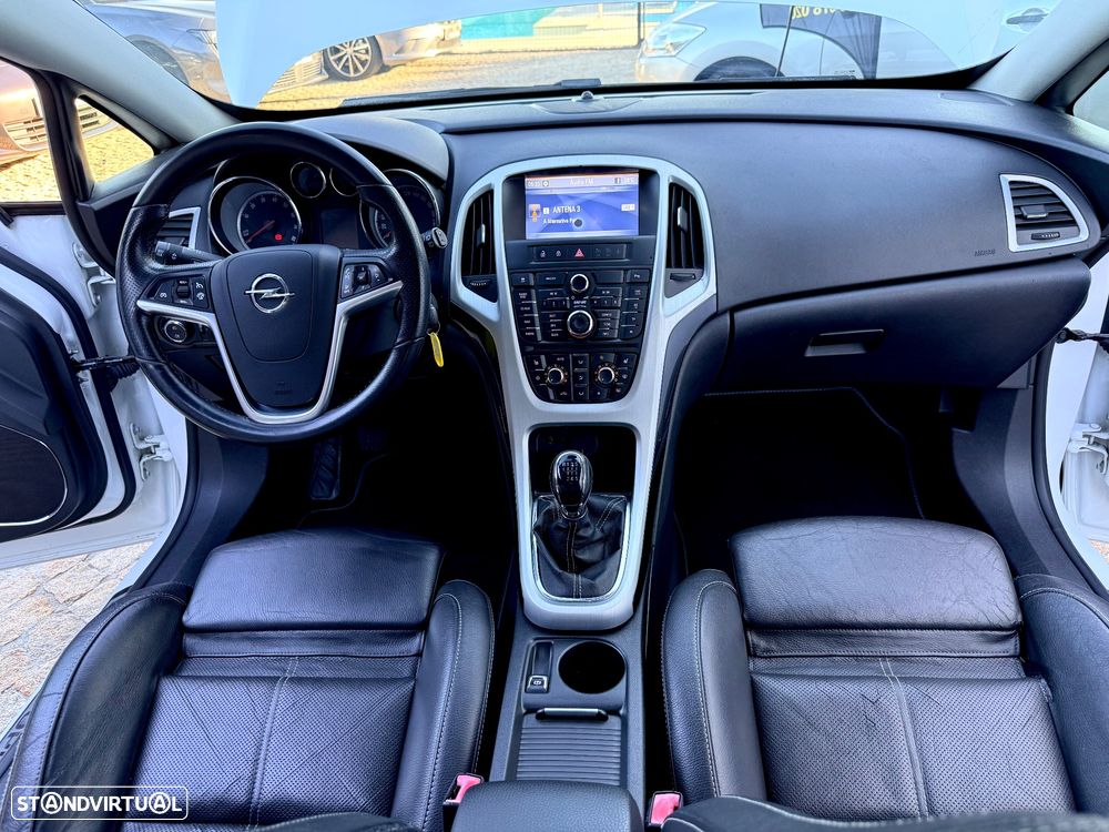 Opel Astra GTC 1.4 T - 6