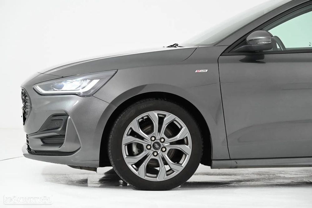 Ford Focus 1.0 EcoBoost MHEV ST-Line - 12