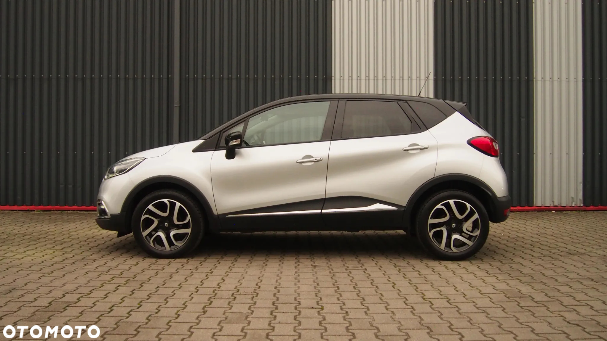Renault Captur 0.9 Energy TCe Life EU6 - 34