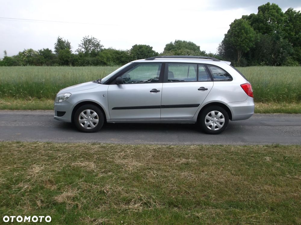 Skoda Fabia 1.2 TSI STYLE EDITION - 34