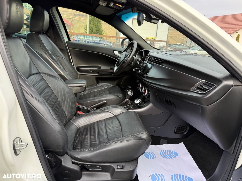 Alfa Romeo Giulietta 2.0 JTDM 16V TCT Sport - 16
