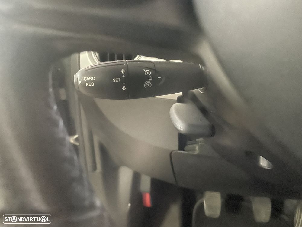 Fiat 500 1.0 Hybrid Sport - 29