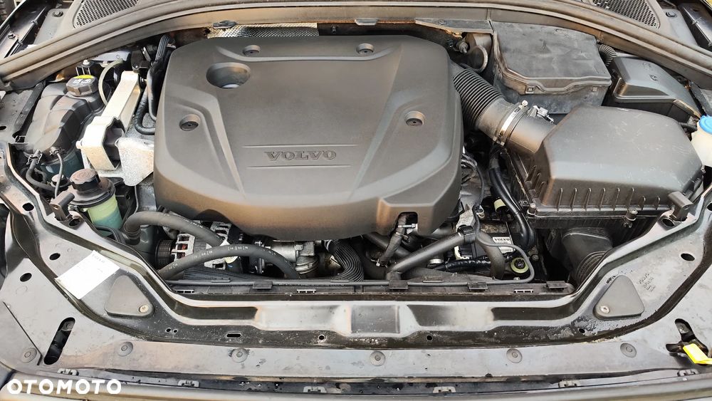 Volvo XC 60 D4 Geartronic Ocean Race - 36