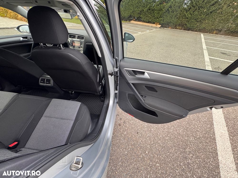 Volkswagen Golf 1.6 TDI DPF 4M Comfortline - 8