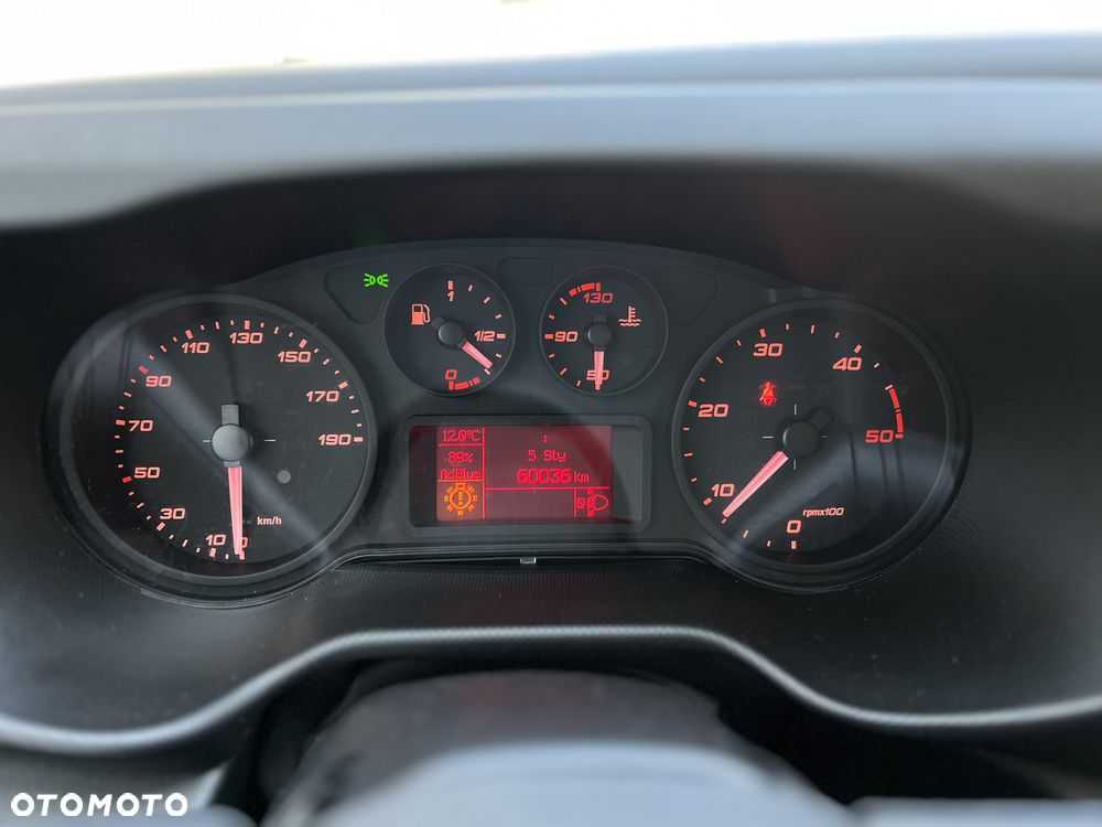 Iveco Daily - 28
