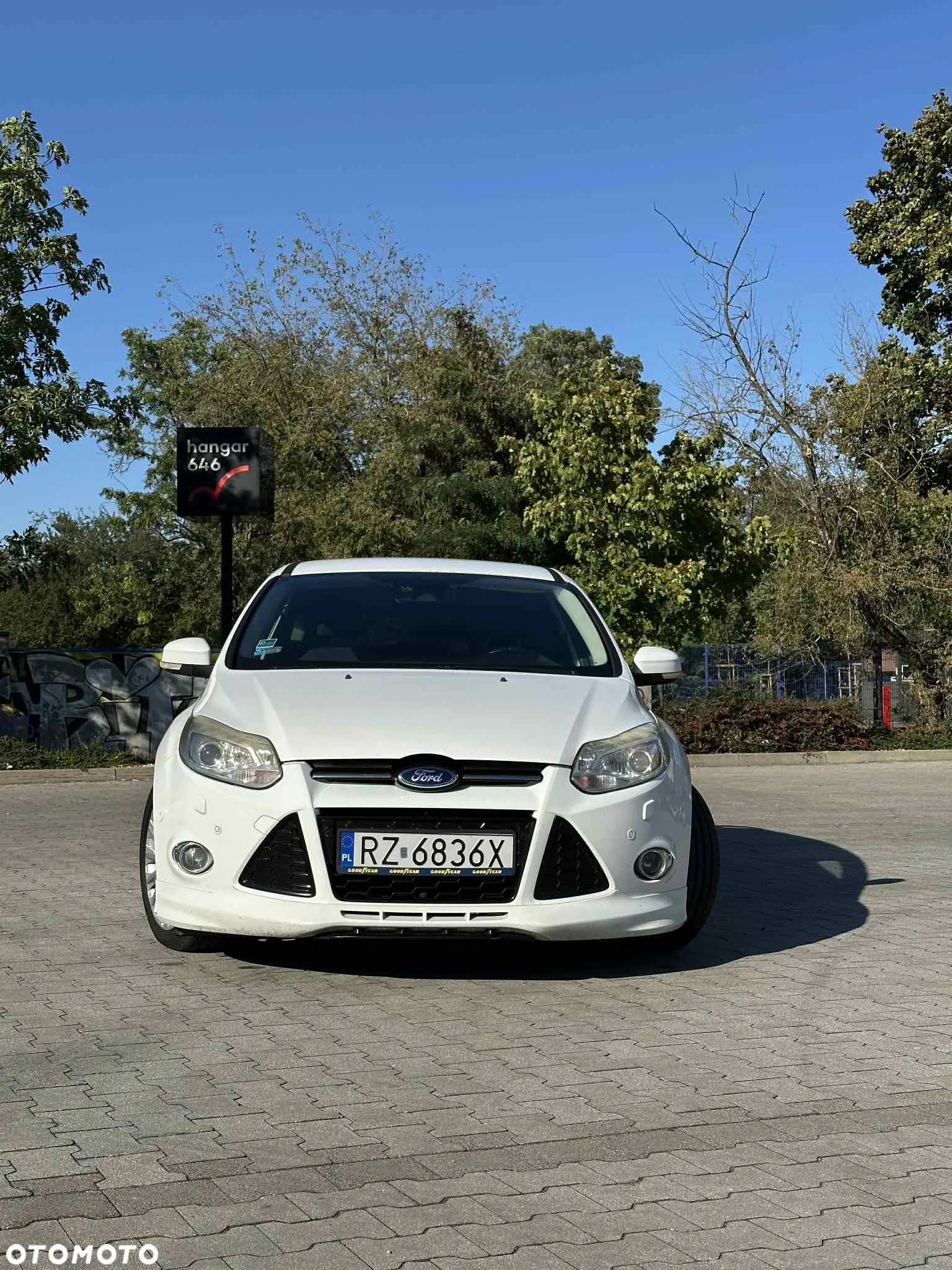 Ford Focus - 11