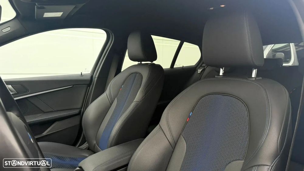 BMW 116 d Pack Desportivo M Auto - 12