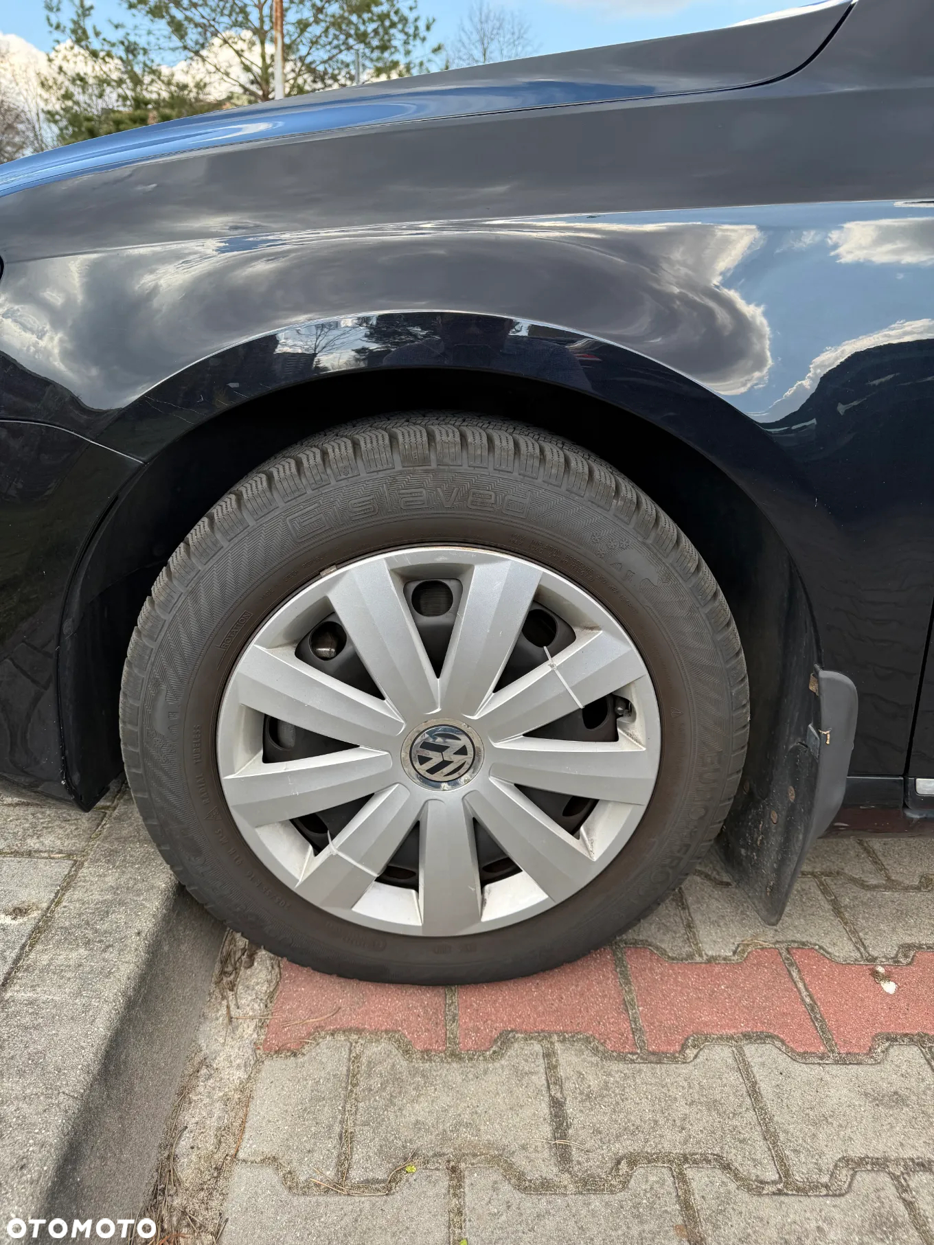 Volkswagen Passat - 4