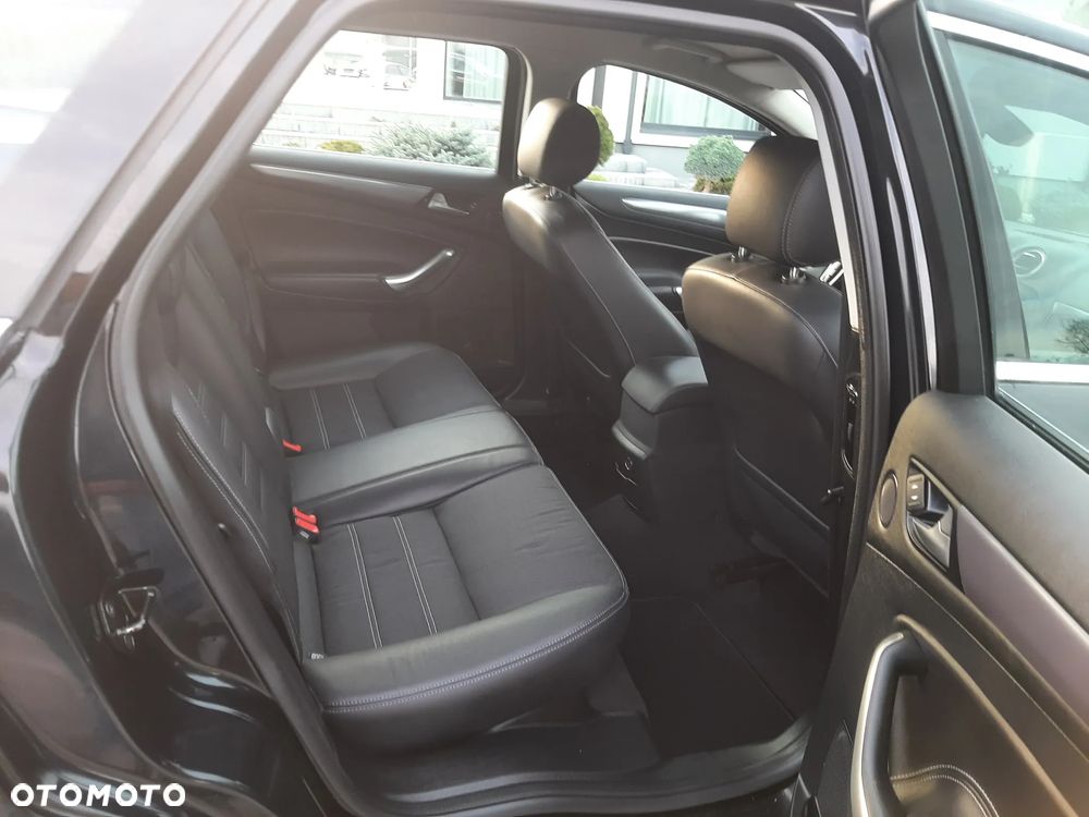 Ford Mondeo 2.0 TDCi Titanium - 17