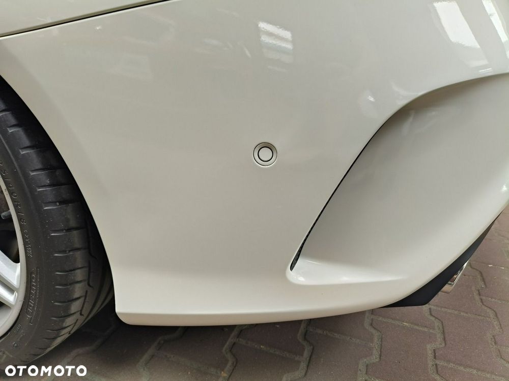 Mercedes-Benz CLA 180 7G-DCT AMG Line - 13