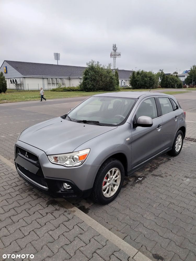 Mitsubishi ASX - 3