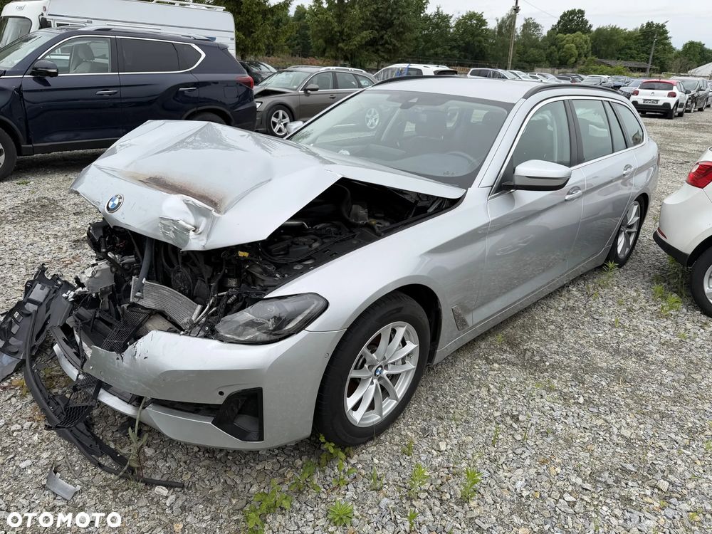 BMW Seria 5 530d xDrive mHEV Luxury Line sport - 24