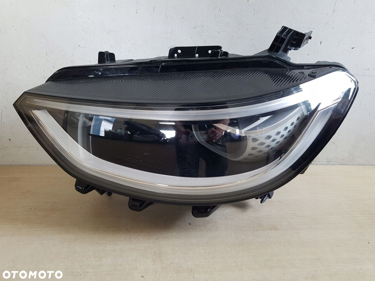 VW ID3 ID.3 lewy reflektor IQ LED lampa 10B941077A - 2