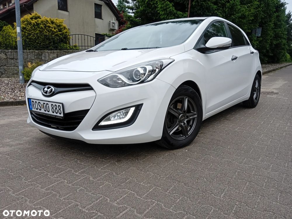 Hyundai i30 1.4 Fifa World Cup Edition - 2