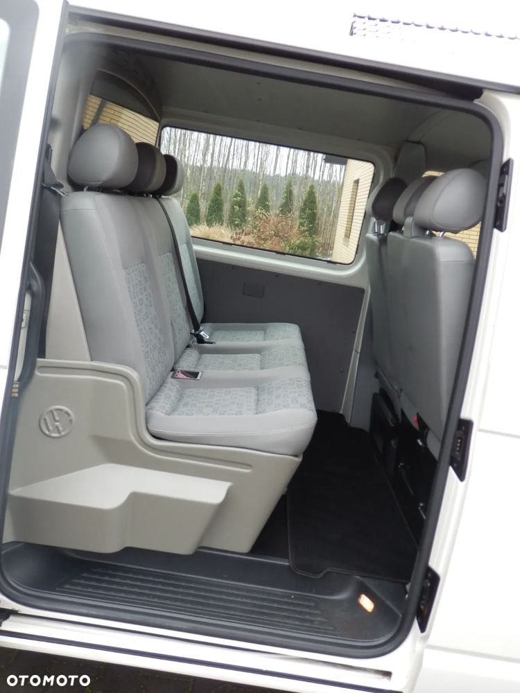 Volkswagen Transporter - 8
