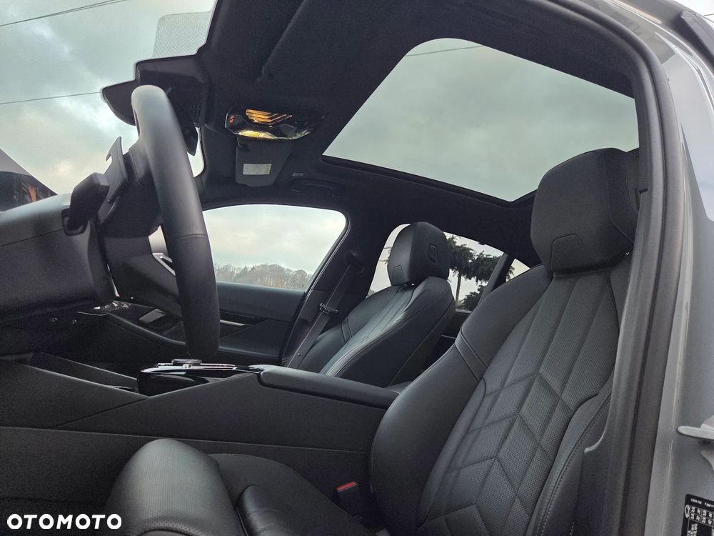 BMW Seria 5 520d xDrive mHEV M Sport - 28