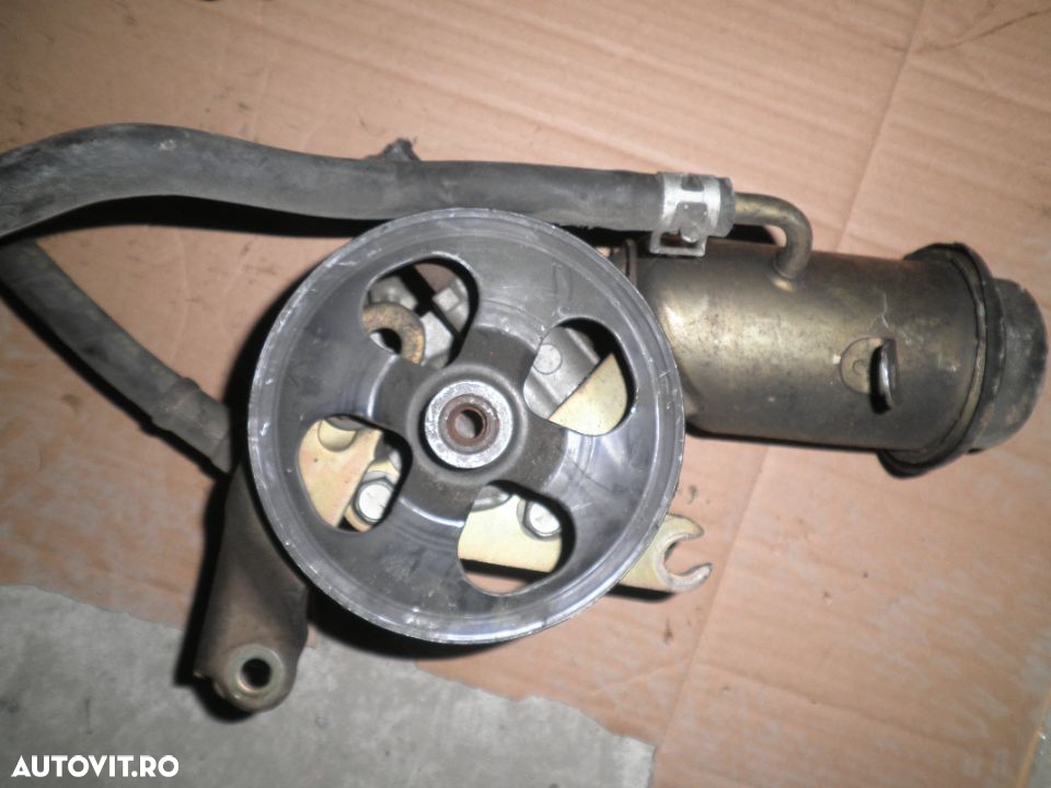 Pompa servo hidraulica Toyota Yaris 1.4 - 5