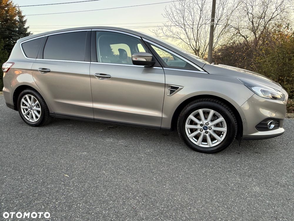 Ford S-Max 2.0 TDCi Titanium - 17