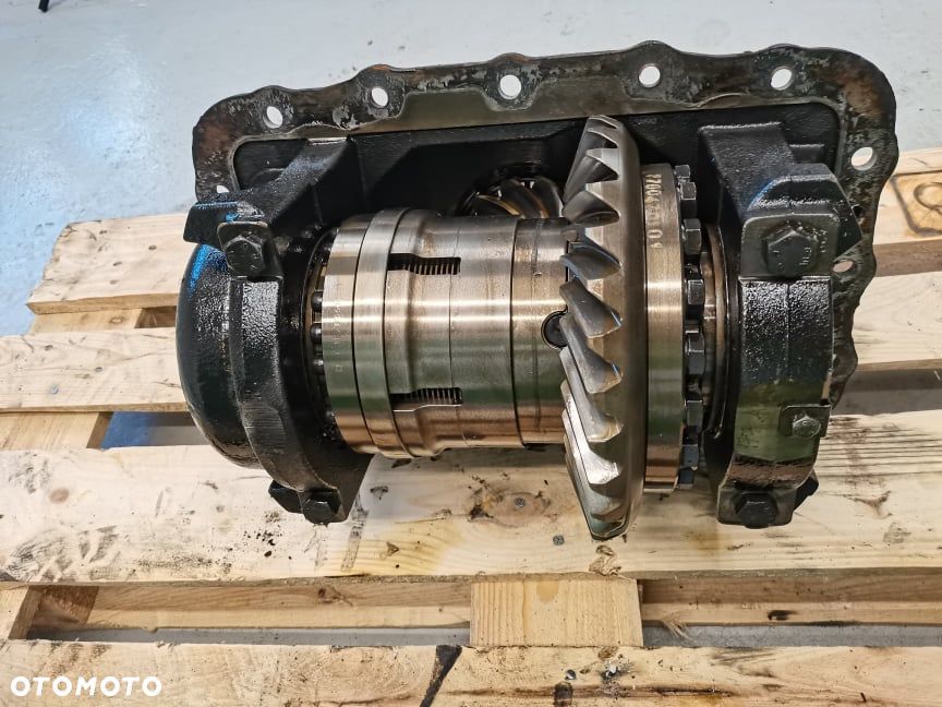 Atak Massey Ferguson 8690 7700401302 - 6
