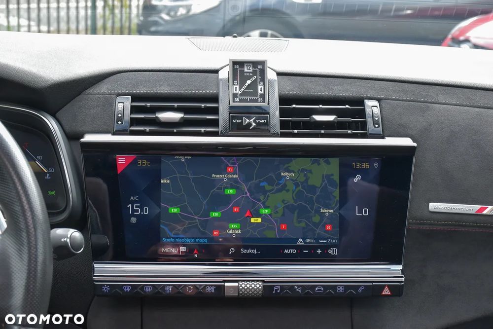 DS Automobiles DS 7 Crossback 2.0 BlueHDi Performance Line + - 31